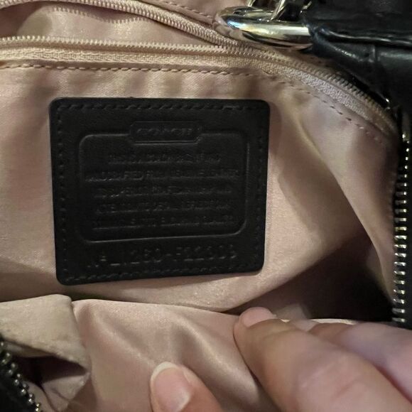 Coach Kristen black hobo bag - Picture 10 of 12